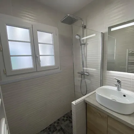 Semesterbostad La Maison De La Sauzaie