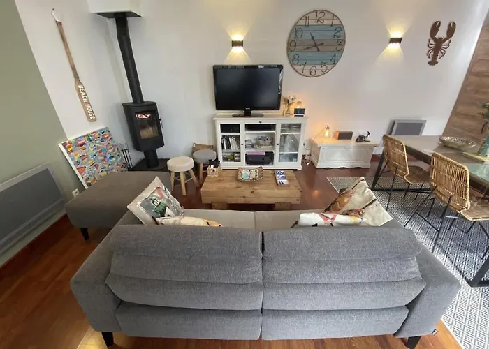 Сasa de vacaciones La Maison De La Sauzaie *